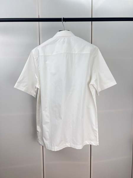 2025年8月14日入荷新作Louis Vuitton半袖 tシャツ人気商品/DW工場