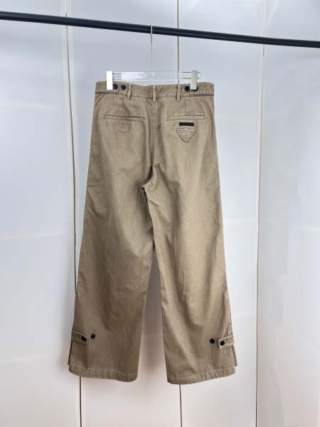 2025年8月15日入荷新作Pradaスラックス人気商品/DW工場