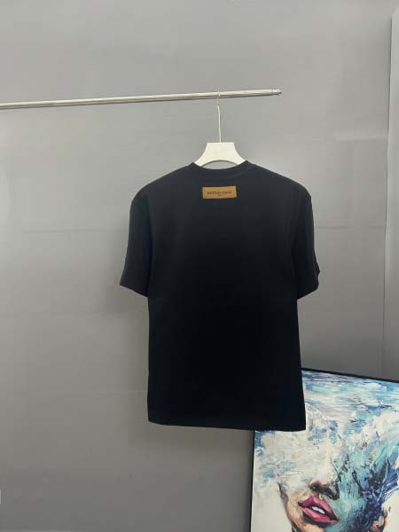 2025年8月19日入荷新作 LOUIS VUITTON半袖 tシャツ人気商品/DW工場