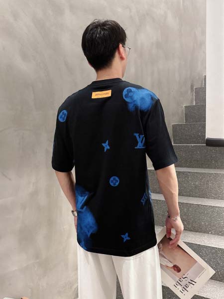 2025年8月20日入荷新作Louis Vuitton半袖 tシャツ 高级品超厳選★入手困難/誕生日プレゼント