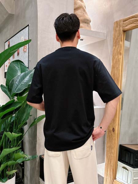 2025年8月20日入荷新作Prada半袖 tシャツ 高级品超厳選★入手困難/誕生日プレゼント