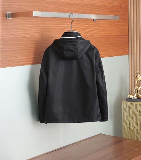 2025年8月21日入荷新作Pradaジャケット高品質人気商品/HC工場
