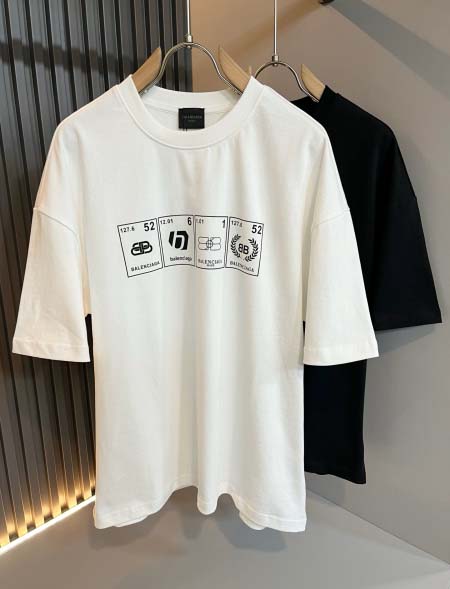 2025年8月6日入荷新作BALENCIAGA半袖 tシャツ...