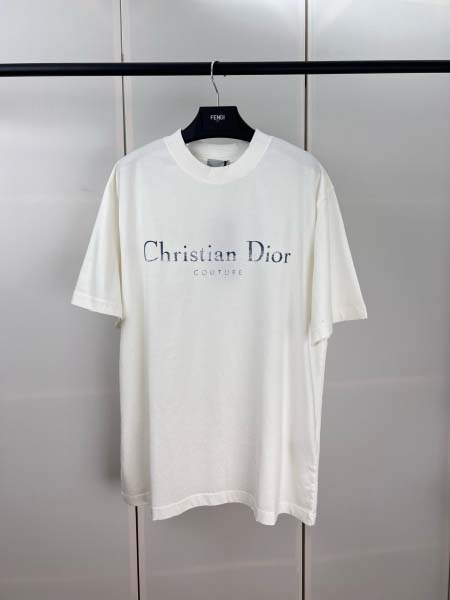 2025年8月6日入荷新作Dior半袖 tシャツ原版復刻人気...