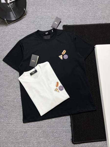 2025年8月8日入荷新作FENDI半袖 tシャツ高品質人気...