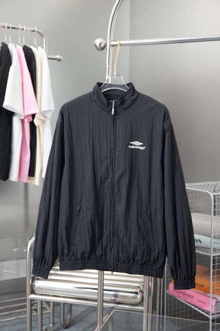 2025年8月8日入荷新作BALENCIAGAジャケット高品...