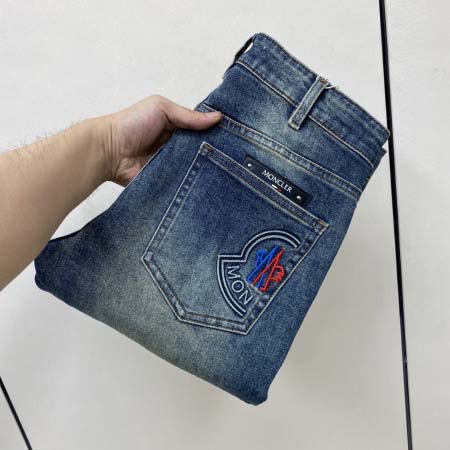 2025年8月10日入荷新作Monclerジーパン人気商品