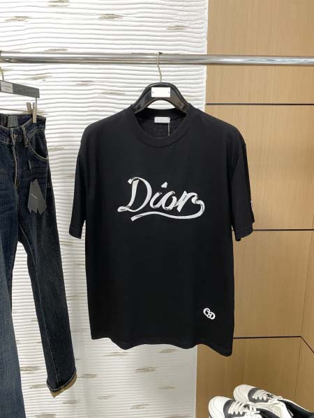 2025年8月12日入荷新作Dior半袖 tシャツ人気商品/...