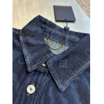 2025年8月12日入荷新作Louis Vuitton半袖 tシャツ人気商品/DW工場