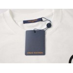 2025年8月12日入荷新作Louis Vuitton半袖 tシャツ人気商品/DW工場