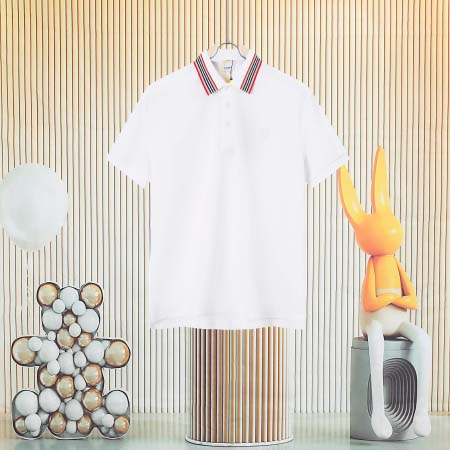 2025年8月13日入荷新作BURBERRY半袖 tシャツ人...