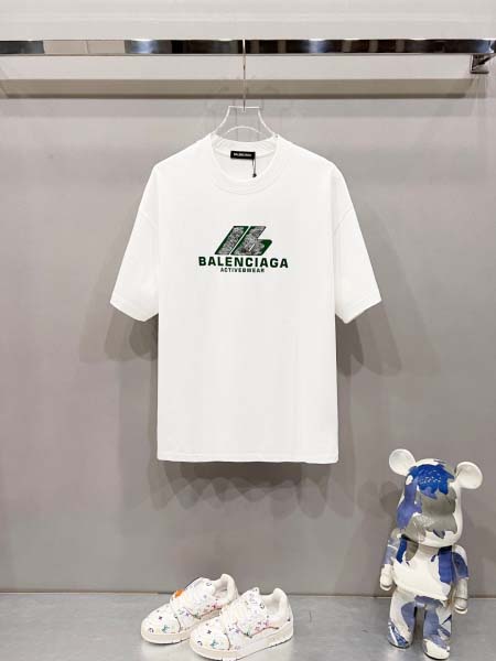 2025年8月13日入荷新作Balenciaga半袖 tシャ...