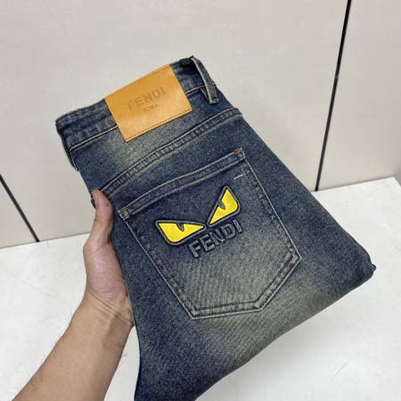 2025年8月15日入荷新作FENDIジーパン人気商品/DW...