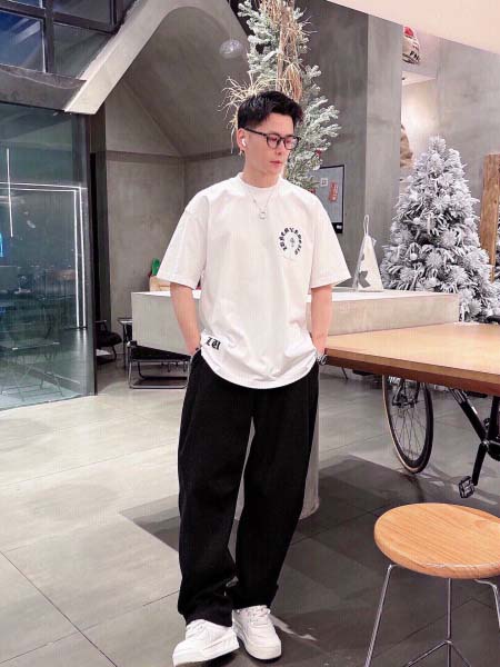 2025年8月19日入荷新作Chrome hearts 半袖 tシャツ人気商品/DW工場