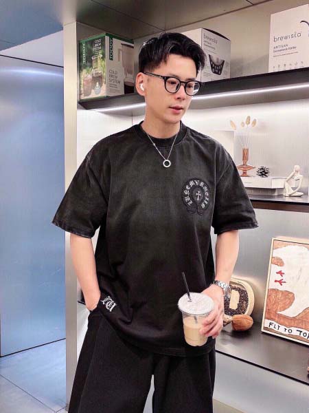 2025年8月19日入荷新作Chrome hearts 半袖 tシャツ人気商品/DW工場