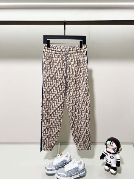 2025年8月24日秋冬入荷新作DIORスウェットパンツ 安...