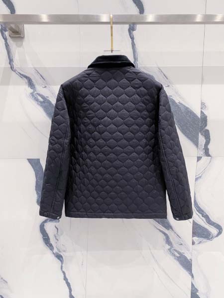 2025年9月24日入荷秋冬新作Burberryジャケット高級品/Su工場