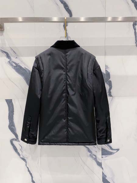 2025年9月24日入荷秋冬新作Pradaジャケット 棉服高級品/Su工場