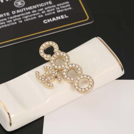 2025年9月25日入荷新品Chanelブローチギフト/誕生日/記念品/アクセサリーxin工場