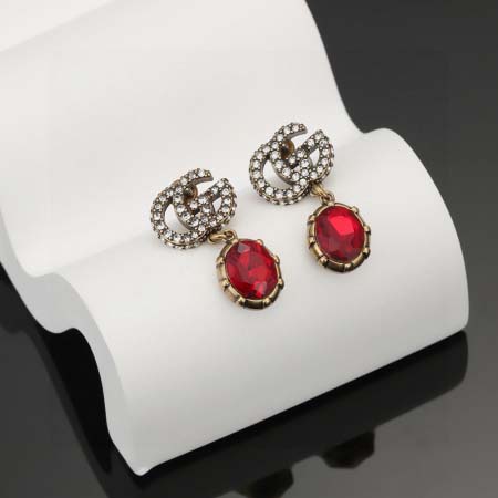 2025年9月25日入荷新品Gucciピアスギフト/誕生日/記念品/アクセサリーxin工場