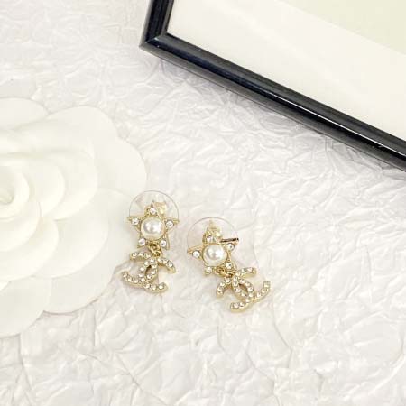 2025年9月25日入荷新品chanelピアスギフト/誕生日/記念品/アクセサリーxin工場