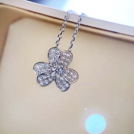 2025年9月25日入荷新品HERMESネックレスギフト/誕生日/記念品/アクセサリーxin工場
