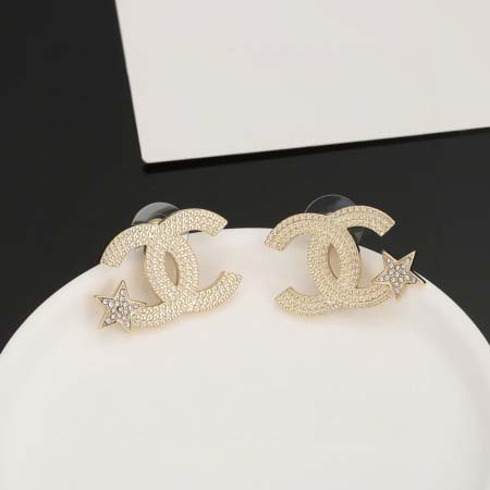 2025年9月25日入荷新品Chanelピアスギフト/誕生日/記念品/アクセサリーxin工場