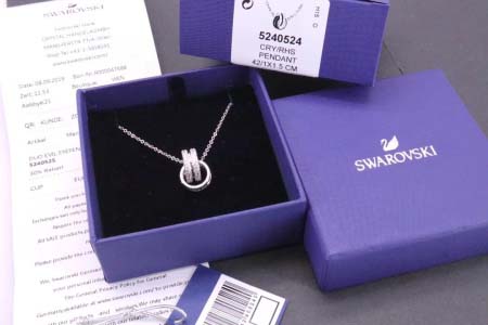 2025年9月26日入荷新品swarovskiネックレスギフト/誕生日/記念品/アクセサリーxin工場