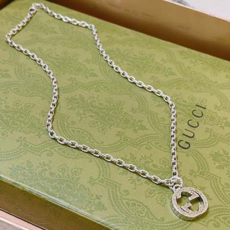 2025年9月26日入荷新品Gucci ネックレスギフト/誕生日/記念品/アクセサリーxin工場