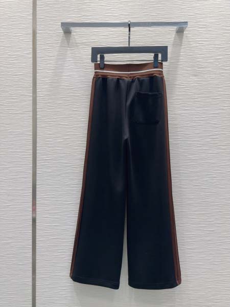 2025年9月26日入荷秋冬新作LOEWEスラックスファッション/誕生日プレゼント/贈り物 can工場