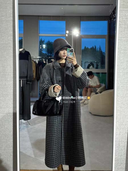 2025年9月26日入荷秋冬新作 miumiuジャケットファッション/誕生日プレゼント/贈り物 can工場