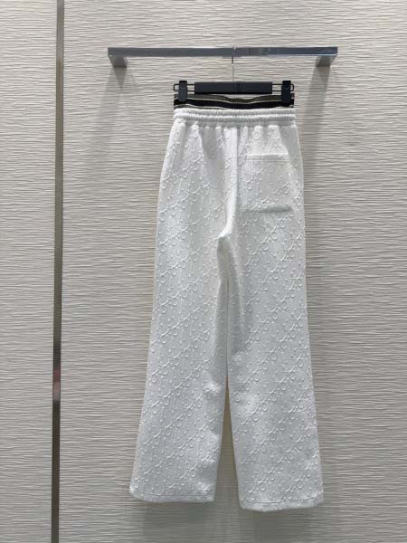 2025年9月27日入荷秋冬新作Dior ズボンファッション/誕生日プレゼント/贈り物 can工場