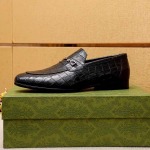 2025年9月19日入荷新品GUCCIカジュアルシューズ/スニーカー｜メンズ靴人気本革製ギフト/誕生日/XG工場