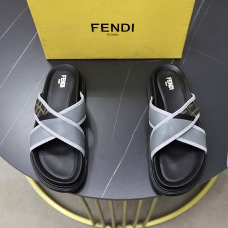 2025年9月20日入荷新品FENDIカジュアルシューズ/ス...