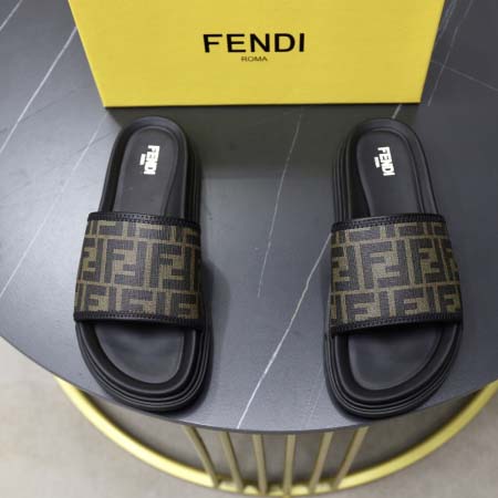 2025年9月20日入荷新品FENDIカジュアルシューズ/ス...