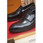 2025年9月22日入荷新品Louis Vuittonカジュアルシューズ/スニーカー｜メンズ靴人気本革製ギフト/誕生日/TL工場