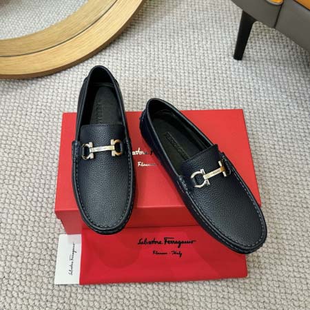 2025年9月23日入荷新品Ferragamoカジュアルシュ...