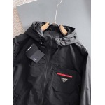 2025年9月23日入荷秋冬新作Prada ジャケット高品質人気商品/LM工場