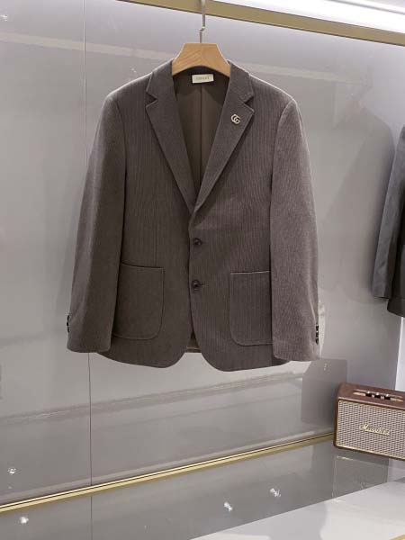 2025年9月24日入荷秋冬新作Gucciジャケット高級品/...