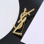 2025年9月25日入荷新品YSLブローチギフト/誕生日/記念品/アクセサリーxin工場