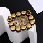 2025年9月25日入荷新品Gucciブローチギフト/誕生日/記念品/アクセサリーxin工場