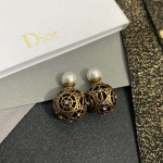 2025年9月25日入荷新品DIORピアスギフト/誕生日/記念品/アクセサリーxin工場