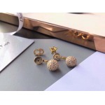 2025年9月25日入荷新品Diorピアスギフト/誕生日/記念品/アクセサリーxin工場