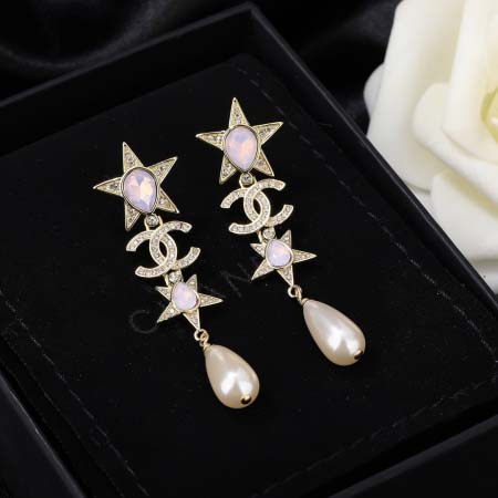2025年9月25日入荷新品Chanelピアスギフト/誕生日...