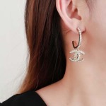2025年9月25日入荷新品Chanelピアスギフト/誕生日/記念品/アクセサリーxin工場