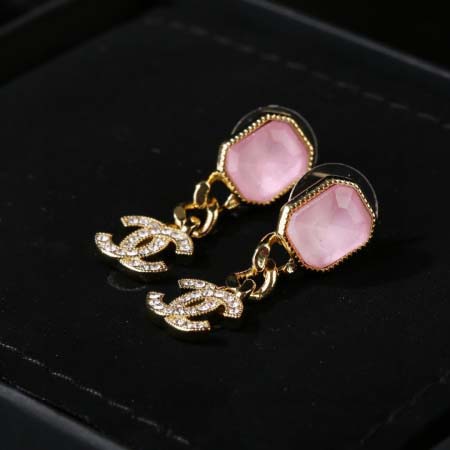 2025年9月25日入荷新品Chanelピアスギフト/誕生日...