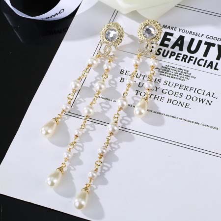 2025年9月25日入荷新品chanelピアスギフト/誕生日...