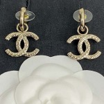 2025年9月25日入荷新品chanelピアスギフト/誕生日/記念品/アクセサリーxin工場