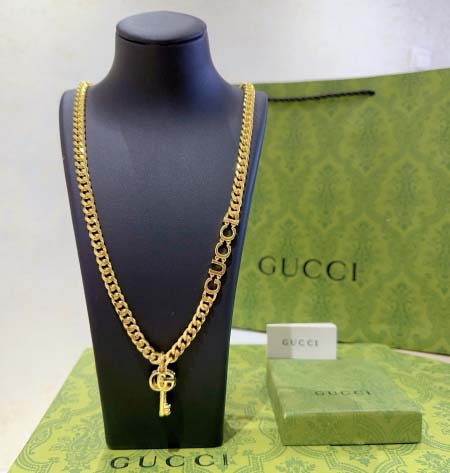 2025年9月25日入荷新品Gucciネックレスギフト/誕生...