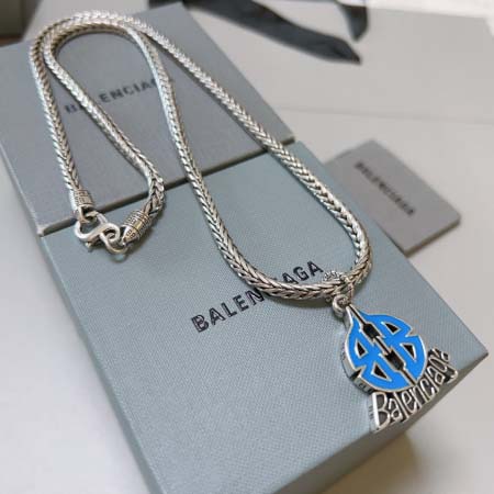 2025年9月25日入荷新品Balenciagaネックレスギ...
